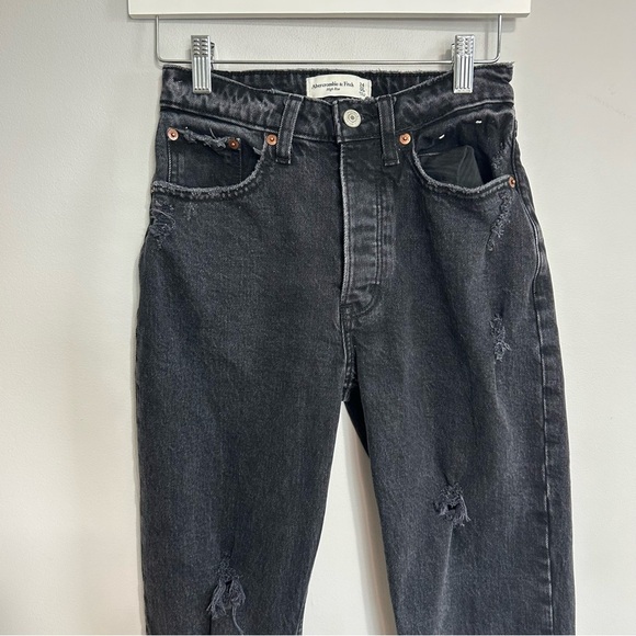 Abercrombie & Fitch High Rise Distressed Black Straight Leg Jeans Women’s 00/24” - Picture 5 of 9